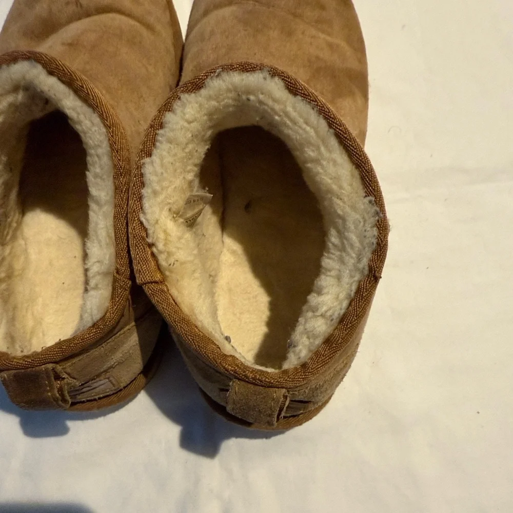 UGG Chestnut Suede Ankle Boots - Picture 14 of 14